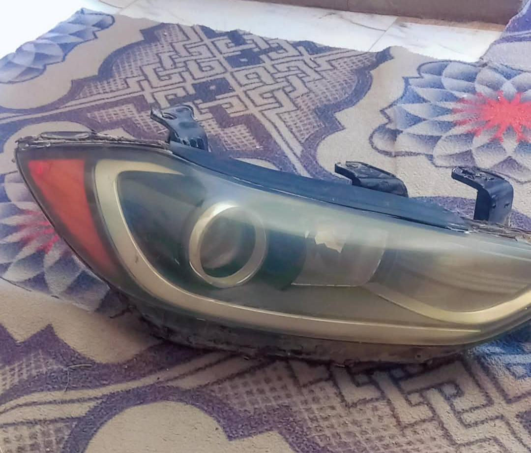 السلام عليكم 
 للبيع زوج ماصدات الانتره امريكي مال كصه 
موديل 2017 
العنوان كربلاء الحسينيه 
الاستفسار على ***********
@إشارة
