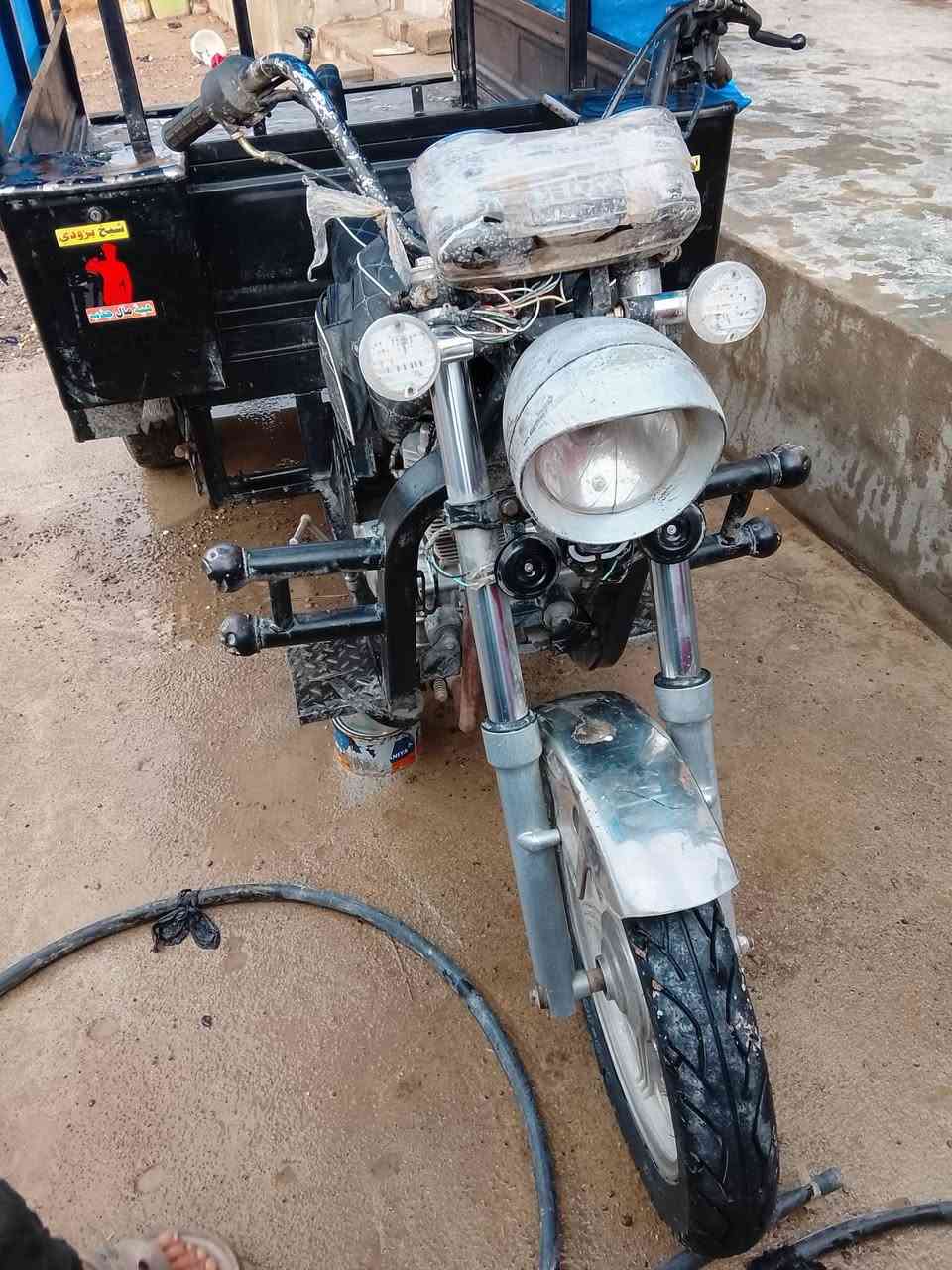 ستوته للبيع موديل 19 محرك 21 مكاني بل حويجه سعر  مليون 100 وبيه مجال ***********
