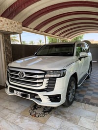 لاندكروز • ٢٠٢٥ • ٤ كاميرات