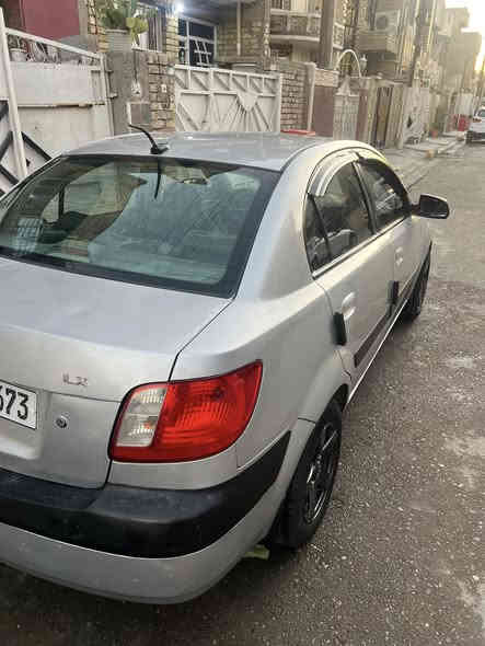 كيا ريو موديل ٢٠٠٩ وارد امريكي بدون ضربه مضبوغه حزام  اثر جراد سياره حلوه تجي وتشوف حداده تخم تاير تبريد كهربائيه كله شغاله جهازه ومتعوب عليه سعر ٨٠ بغداد الزعفرانيه
مكلف بنشر رقم صاحب سياره ***********
