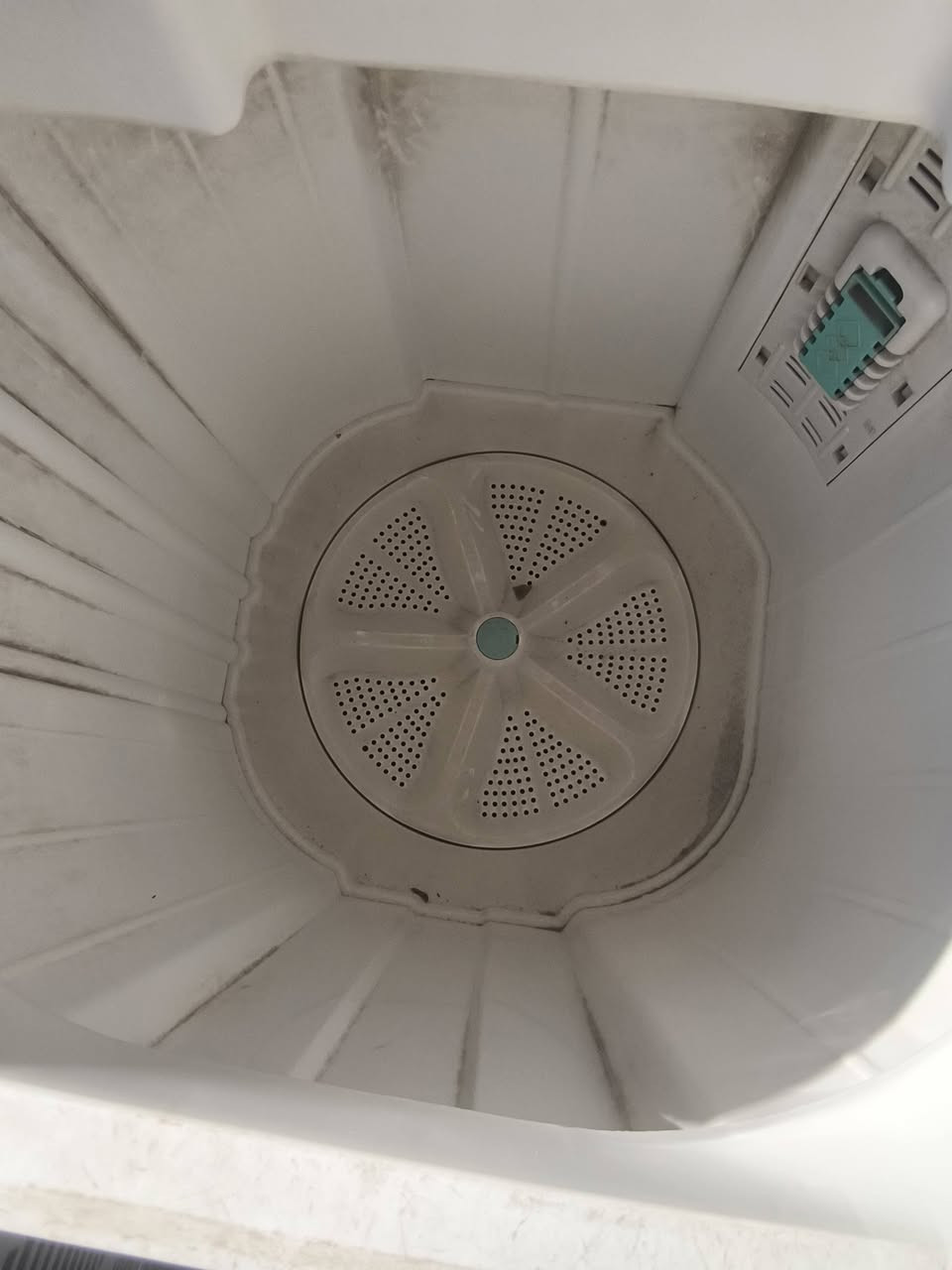 غسالات مستعملة نضيفة ماركة للبيع كربلاء الشبانات 
يبدأ السعر من 70 لل 90 الف فقط


**إذا كنت صاحب هذا الإعلان وتريد حذفه لأي سبب، رجاءا أرسل رسالة إلى الدعم الفني**