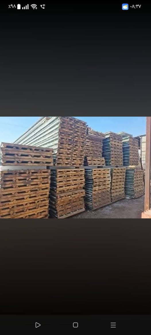 بسم الله الرحمن الرحيم اشتري فقط جميع انواع السندويج المستخدم جبلونات والحقول السقايف والكرفانات مع كادر تفصيخ ونقل والمحافظات حسب الاتفاق التواصل مع مشرف ***********
