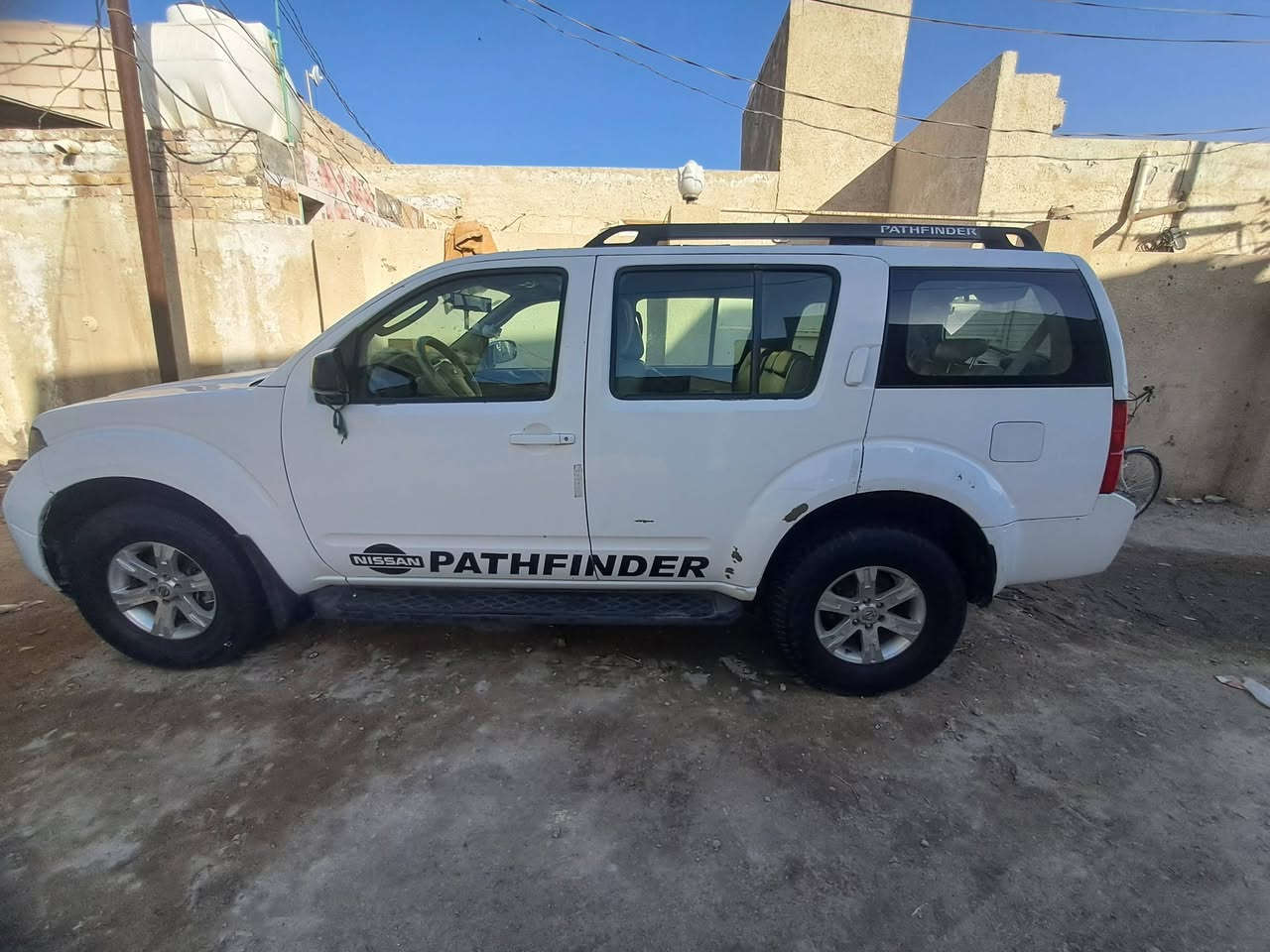 سلام عليكم. مرخصت مدير الكروب المحترم. سياره نيسان بافندر موديل 2007.سياره.٧.ركب.عائليه.كير.محرك.مكفولات.رقم بغداد. تدفئة. تبريد. 🥶.تخم تاير جديد شاشه سياره نضيفه جاهزة من كلشي.{.***********.}سعر اتصل ابيك خير وتدلل .مكانه.نجف.الاشرف.
