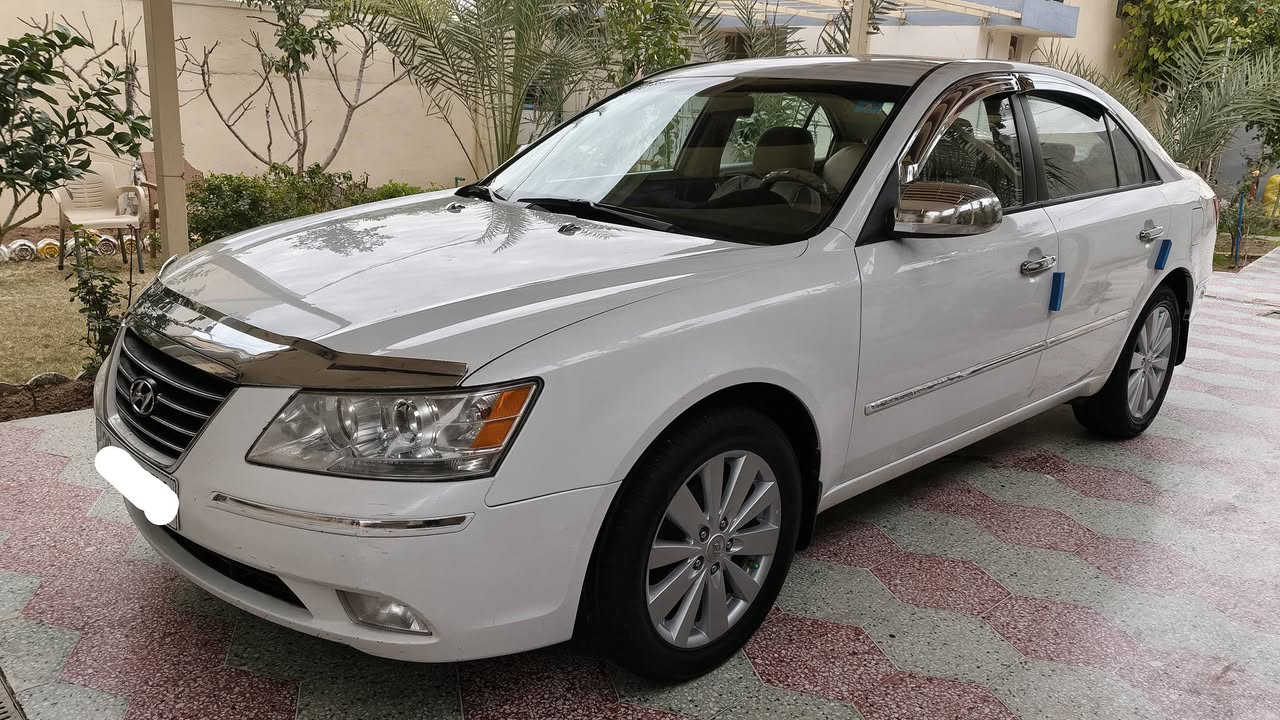 اليدور سياره نضيفه وجاهزة يتصل سلام عليكم للبيع سوناتا 2010 وارد امريكي  بيه بنيد رش وشبر بل جامرلغ شرط بدون اي ضربه والسونار داخل المنشور رقم ديالى انكليزي سنويه بسمي مجدده تحويل مباشر  كير مكينه خير من الله مكينه 4سلندر  2400 دوش ✈️  لاتنقيص ولا بخار ماشيه 148الف حقيقي داخل بيجي ارضيه جلد تبريد ثلج صدر امامي وخلفي جديد تخم تاير جديد ويل كب 17 نجمه تبريد ثلج  تحكم مري كهرباء كهربائيات كله شغاله سيارة جاهزه وجديده السعر 132$ وببه مجال للشراي قليل رقم الهاتف 
‏‏‪0777 303 5969‬‏
‏‪0786 798 4858‬‏
