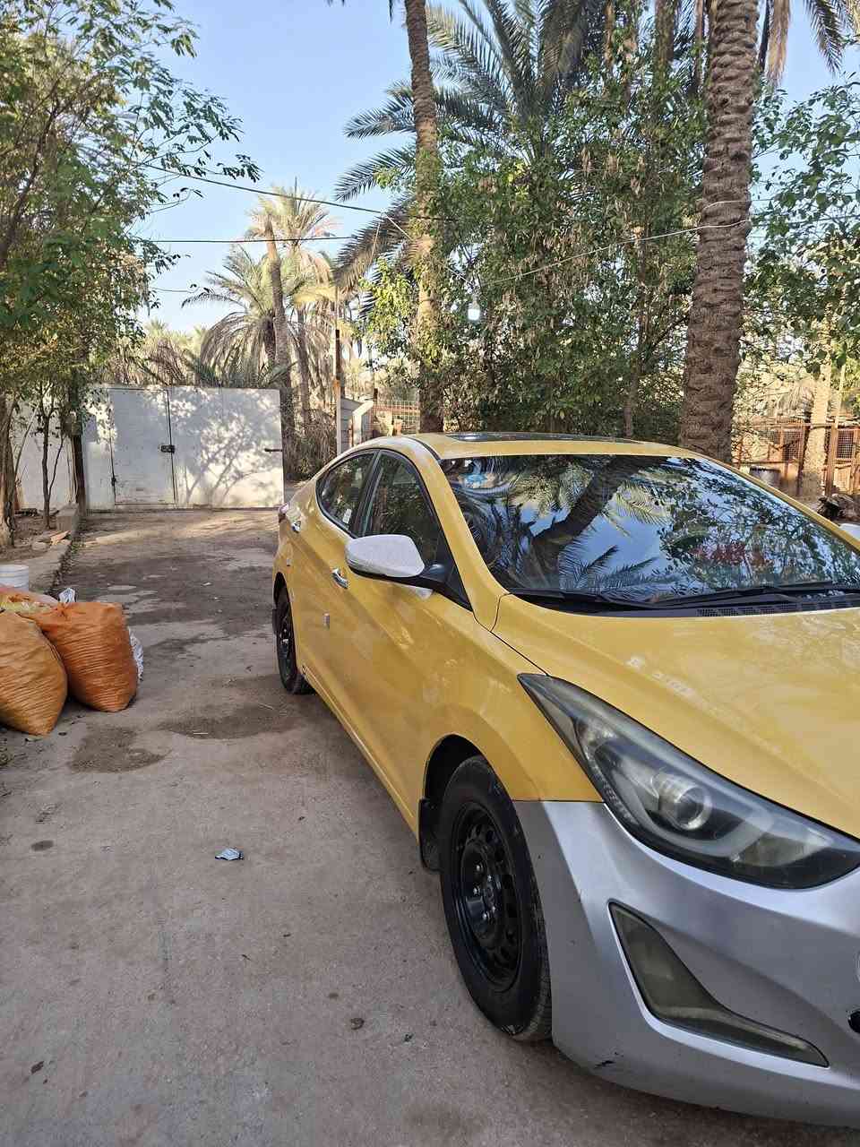 للبيع النتره
موديل 2015 خليجي مكفوله كفاله عامه عدا طخه بسيطه بلباب 
رقم بغداد 
مكان السياره كربلاء 
السعر 115
للاتصال ***********
