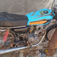 دراجه للبيع اوراق موديل 15 الشراي يتصل على الرقم بدون مراسله.  0780504...