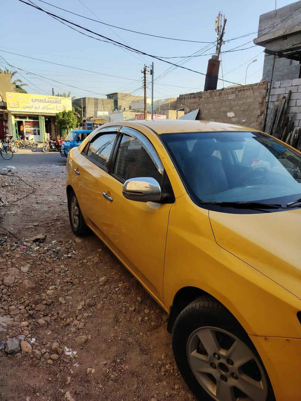 السلام عليكم 
مكلف بالنشر
سيراتو 2012 للبيع
رقم ديالى بأسمي
لون اصفر خط بلدروز_مندلي
الضرر الجاملغ خلف السايق مع صبغ عام تغير لون
تبريد تدفئة
تخم تاير
السياره جاهزه من كلشي
الأستفسار ***********
