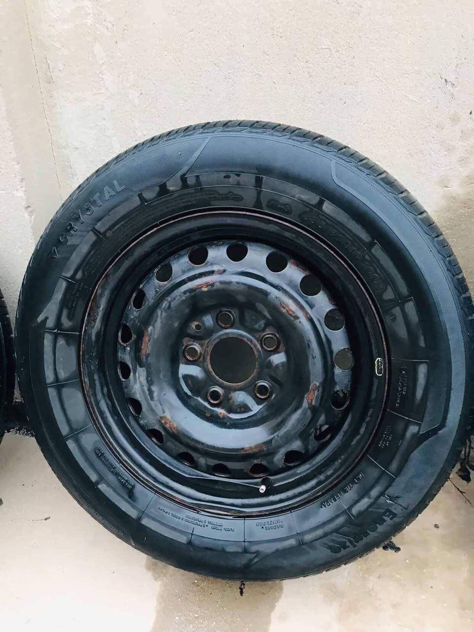 السلام عليكم تخم اوياله و تايرات للبيع حجم 16 السعر 125 او بيهن مجال لطيبين مكاني بابل الإسكندرية متواجد فيسبوك او هاذ رقمي بي واتساب ***********
