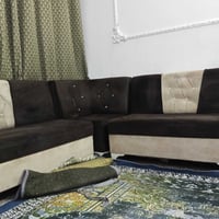 ديوان ٥قطع • ٣ كوشات • جنطة سفر حجم كبير