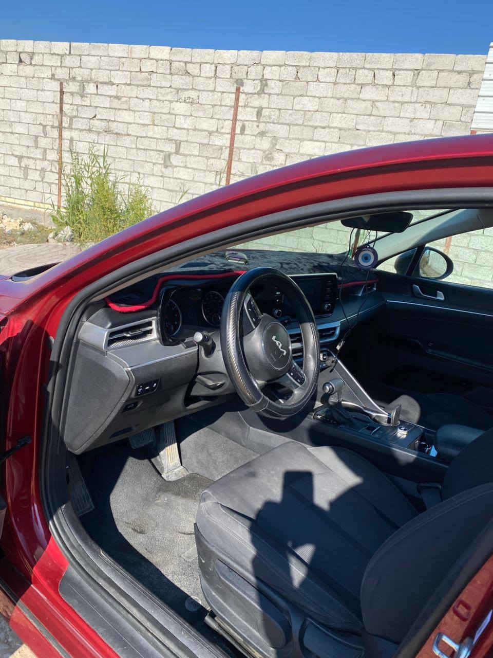 سلام عليكم 
k5 للبيع 
موديل 2023
وارد امريكي بيهة 3 قطع 
معوقين 
نص فول 
1600تيربو 
كفاله كير ومحرك شرط 
السعر170وبيهة مجال 
 للستفسار 
***********
