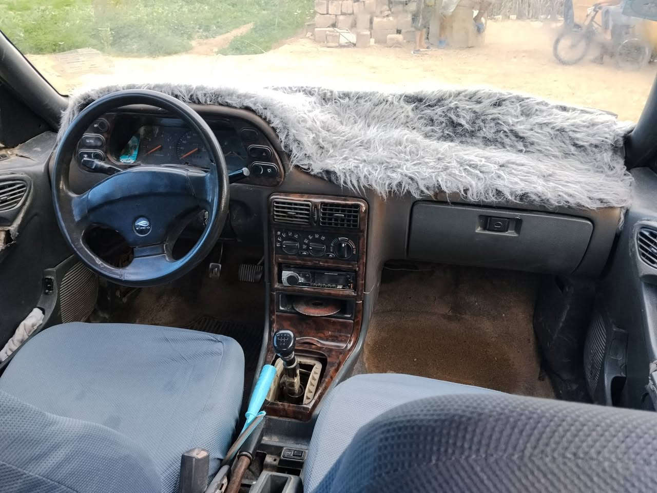 سلام عليكم اسبرو مديل 92 رقم نجف محرك وكير خير من الله حداديه نص عمر  راعيه موجود يمي يريد امداور السعر 19وبيها مجال الطيبين ابيعلك هل موجود  الشراي يتصل ***********
