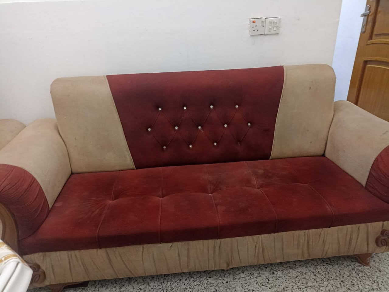 10 مقاعد   كولش نضيف سعر 150


**إذا كنت صاحب هذا الإعلان وتريد حذفه لأي سبب، رجاءا أرسل رسالة إلى الدعم الفني**