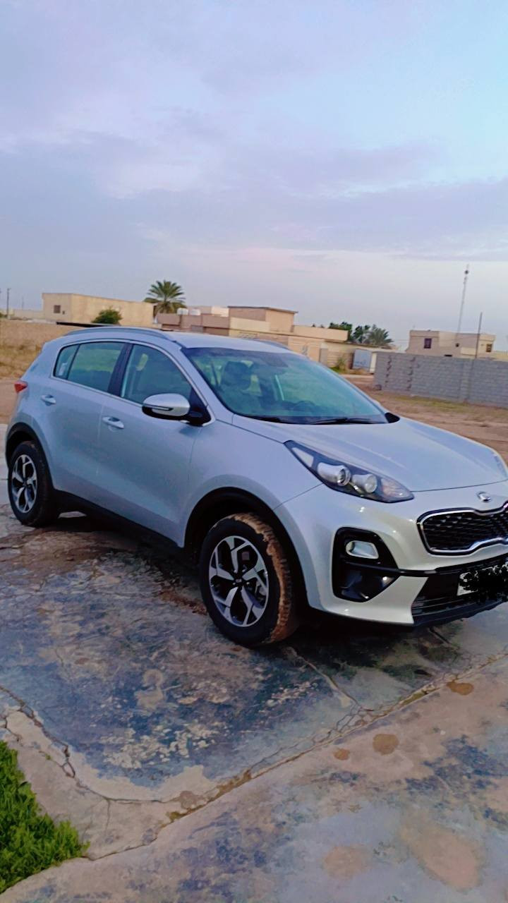 سبورتج 2020 خليجي
رقم بغداد السيارة باسمي ثاني يوم تحويل أو وكالة 
محرك 2000 العنوان بغداد جسر ديالى 
للتواصل ***********
