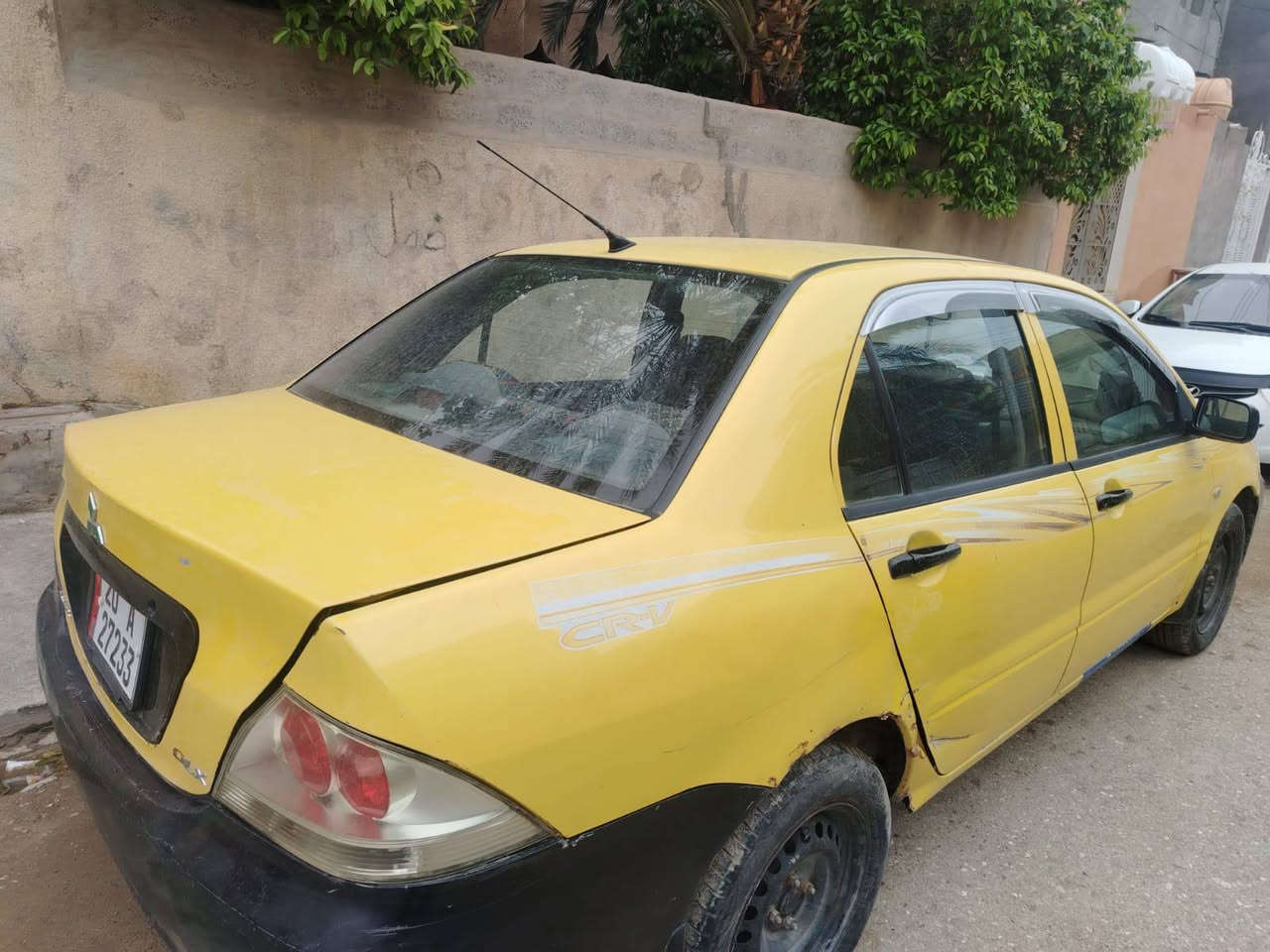 السلام عليكم سيارة لانسر 2010 مكينه 1600 كير عادي كامله من كلشي كير مكينه صدر فقط بيه خياسات بالهلالات سعره 68 وبيه مجال للستفسار  *********** او تفضل خاص
