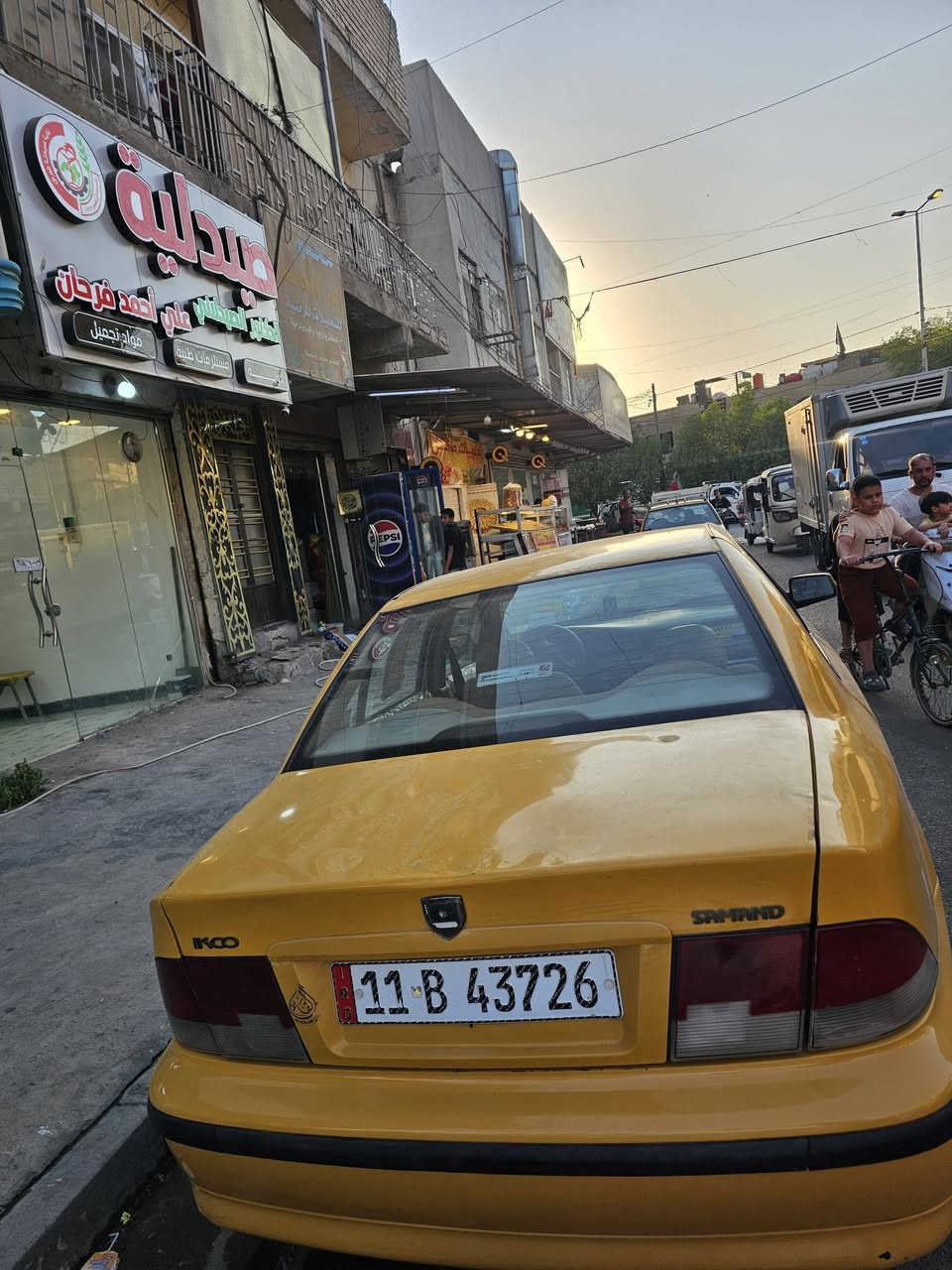 يالله سمند موديل ١١ مكفوله كفاله عامه سياره جديده. حيل ومصروف عليه. تخم تاير ويل  وصدر وباتري وعبوه وفيتبم. وصدر ودوشمه عامه نحله. تبريد ثلاجه. لضهر تبريد يبس لراس كهربا كله شغال مكينه بل فلينه جديده وكير جديد  تحويل ثاني يوم مصفره هيئه وغرامات. رقم وسنويه. جدد. لسياره تجي وتشوف كلش نادره بنضافته. ممشتغله تكسي عدي ابد مكان بغداد الحريه السعر ٣٧  ***********
