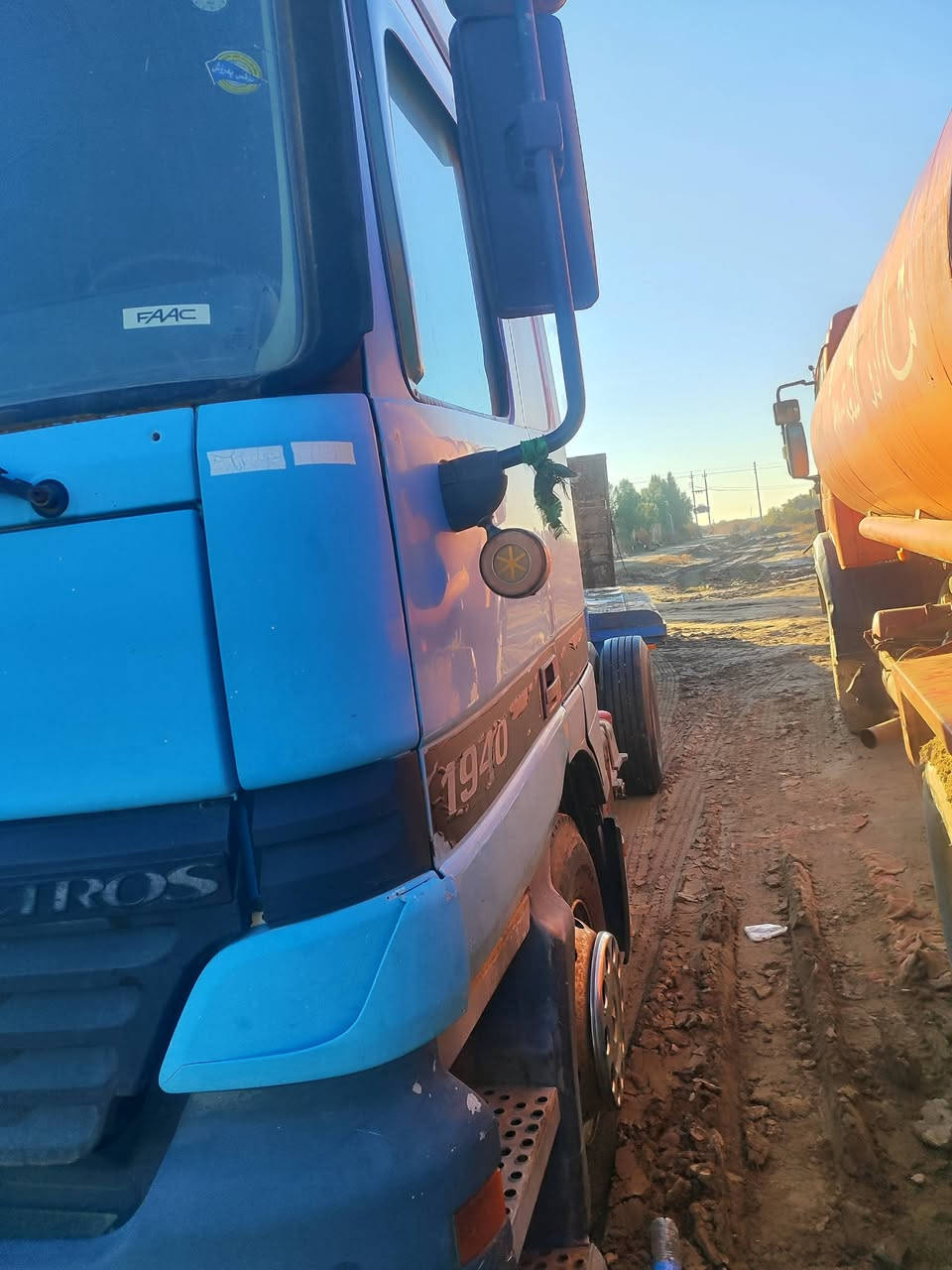 تريله اكتروس موديل 2002 بالسنويه دنكر
للاستفسار الاتصال على الرقم التالي ***********
***********اني مكلف بالنشر
