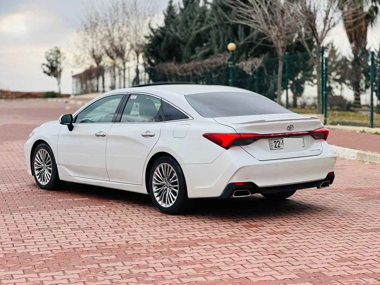 تویوتا افلون :- 

مودیل : 2021

موصفات : لمتید فول خلیجي

ماشيە : 100الف کم

سعر : (360$) مجال

کورك + وتسئاب :- *********** أربيل, العراق
