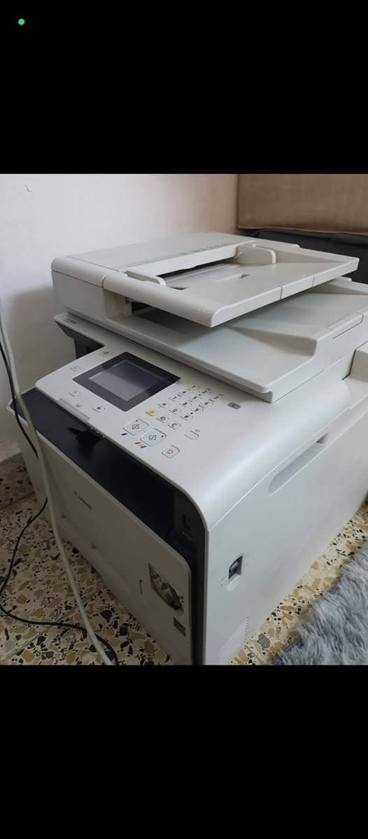 📌 الخلاصة
Canon MF628cw طابعة ألوان ليزر متعددة الوظائف ممتازة للمكاتب الصغيرة أو المنزلية التي تحتاج لطباعة، مسح ضوئي، نسخ وفاكس في جهاز واحد، مع شبكة Wi-Fi وإمكانيات متقدمة للطباعة من الهواتف والأجهزة كاترجات جديده مبدلها مع ادامه كامله ممستخدمه هوايه مال بيت سعر كاترجاتها 50الف  سعرها 250 بيها مجال بسيط ***********مكاني الغزاليه
