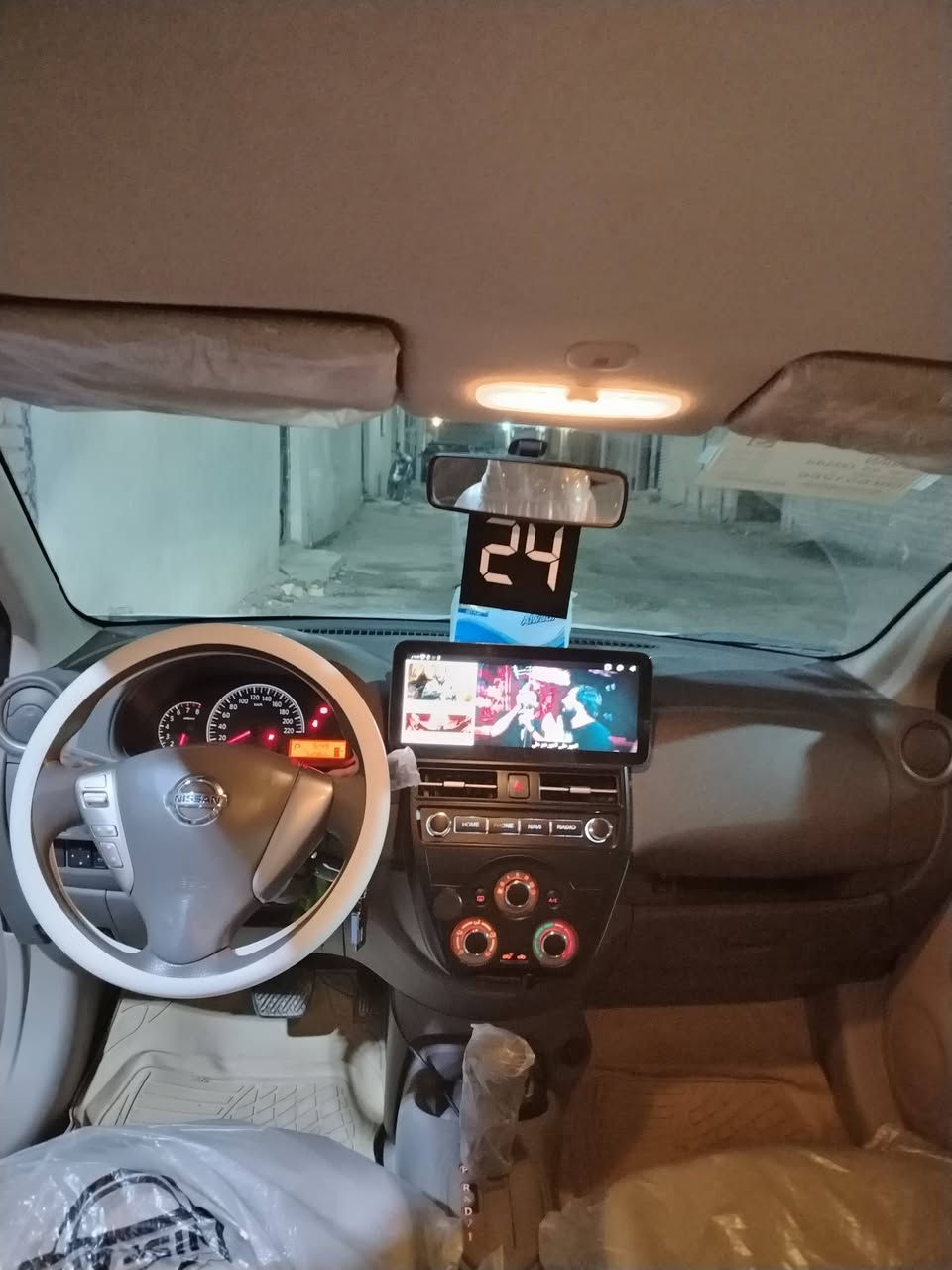 نيسان سني هندي موديل 2023 رقم ذي قار انكليزي معوقين ماشيه ٥٢ الف كيلو اتعهد بالوكاله العامه بيها جاملغ ايمن تعمير الفحص بالصور السعر ١١٨ بيها مجال قليل
شاشه +كاميرا + حساسات خلفيه
***********
الناصريه المهيديه شارع مول الكوخ قرب حسينية ابي طالب ع
