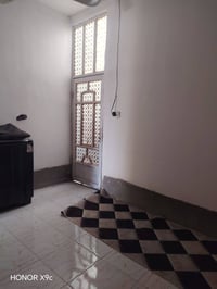 أبو غرق حي الحسين • ١٠٠م • طابو صرف