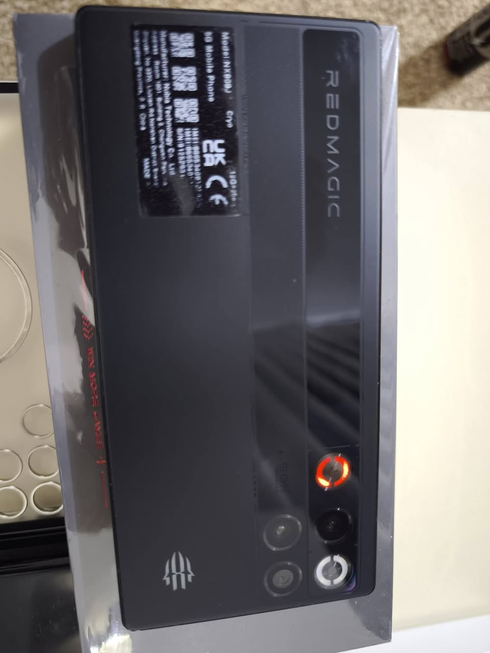 الـسلام علـيكم ورحـمة اللّٰـه وبـركـاتـه 
-  RED MAGIC 11 PRO 
- للـبيع او الـمراوس شـعندك نـزل 
- ذاكـرة ﴿ 256 ﴾
- رام ﴿ 12 + 12 ﴾ 
- جـهاز نـظيـف حيـل وكـلشـي موضـح بالصـور 
- الـمروحـة شـغالـة 
- الـجهاز ﴿ مـو مفـتوح ﴾ 
- الـجهاز ضـمان 12 شـهر 
- أستـخدام اقـل الشهـرين 
- مـلحقات ﴿ كـارتونة . شاحنة . كيبل . كفر حديد . مـروحـة تبـريد عادية ﴾ 
- الـسعر ﴿ 900.000 ألـف ﴾ قـفل 
- مـكاني ﴿ ديـالى _ الـحويش ﴾ 
- تـواصل ﴿ مـاسنـجر _ واتـساب ﴾
- ***********
