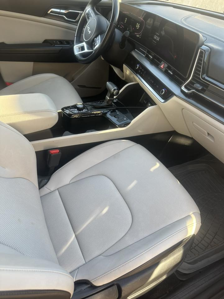 كيا سبورتج موديل   2024 رقم بغداد صور الحادث هذا. قبغ جنطه فقط نفسه السعر 185$$$ قفل مواصفاته بلصور بصمه كراسي كهرباء داخل ابيض رادار كامره دواره شاشيه متصله تبريد شاشه لمس تحكمات فوول هندبريك دكمه حساسات جانبيه 

***********
