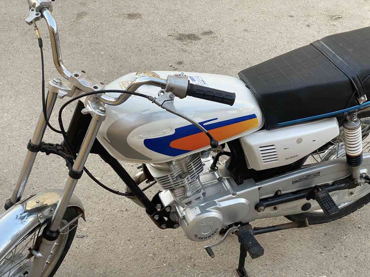 سلام عليكم دراجه رابيدو جديده تعمير 2025مكينه ناعمه شوف الصور بالحقيقه احله من صور سعر 550 بيه مجال لشراي  التواصل ***********
