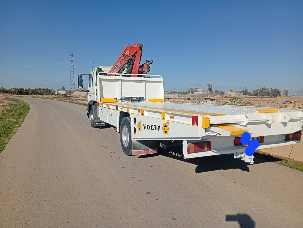 السلام عليكم
كرين للبيع  فالفو  2004
  رقم سليمانيه دولي شرط التحويل 
محرك 6 سلندر    8 برغي 
جهاز كرين 6 طن  فاسلي مخالف 
بودي ونج سحب سيارات 
السياره جاهزه للشغل مكفوله من كلشي 
العنوان كركوك قضاء الحويجه 
***********

***********
