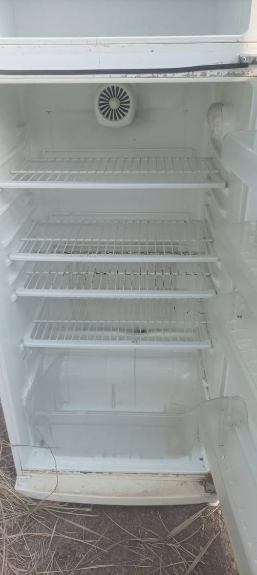 السلام عليكم اخوان ثلاجه بابين شرط الفحص السعر ٧٥ مكان الغالبية


**إذا كنت صاحب هذا الإعلان وتريد حذفه لأي سبب، رجاءا أرسل رسالة إلى الدعم الفني**