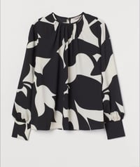 H&M • قميص راقي • مقاس S