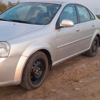 اوبترا • ٢٠٠٤ • مكاني واسط