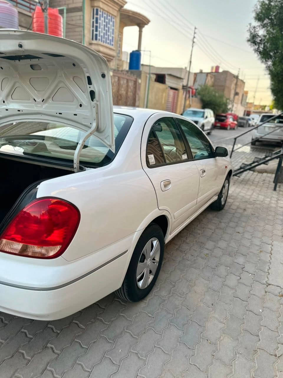 نيسان سني موديل 9 ياباني مكفوله من الضربه وصبغ محرك كير تبريد تدفئة بصرة دولي السعر 110 رقم ***********
