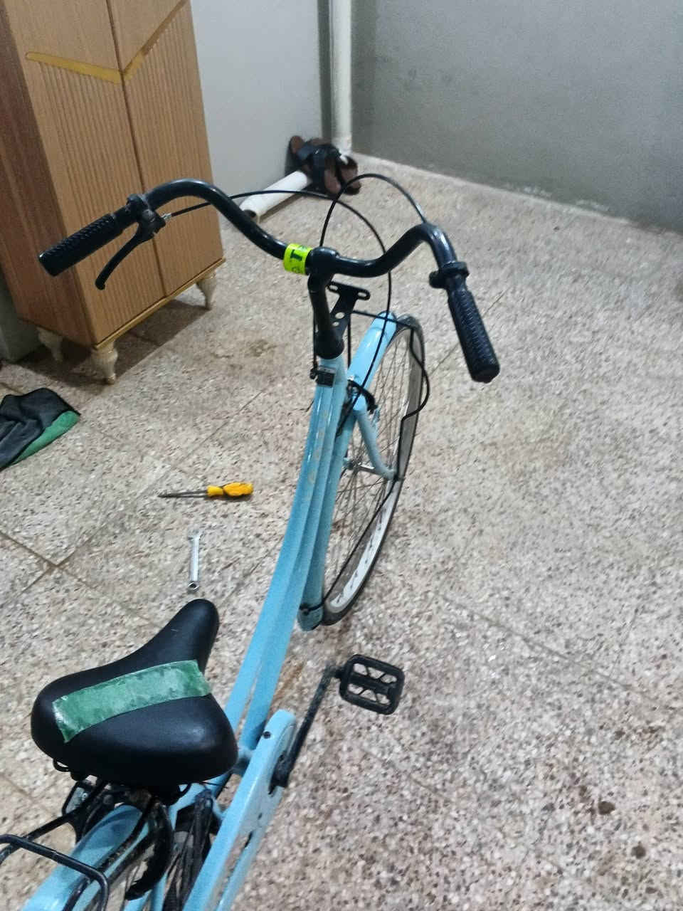 سلام عليكم الباسكل للبيع او مراوس حسب القناعه مديل 22 نزلته بيدي من الخان سعر 125 وبي مجال مكاني نجف الاشرف شارع المجمعات انته تجي اني مااجيي الاستفسار بالواتساب ***********
