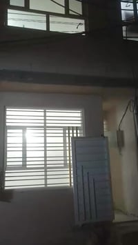 خلف فندق البارون • طابق ارضي • ٦٠م