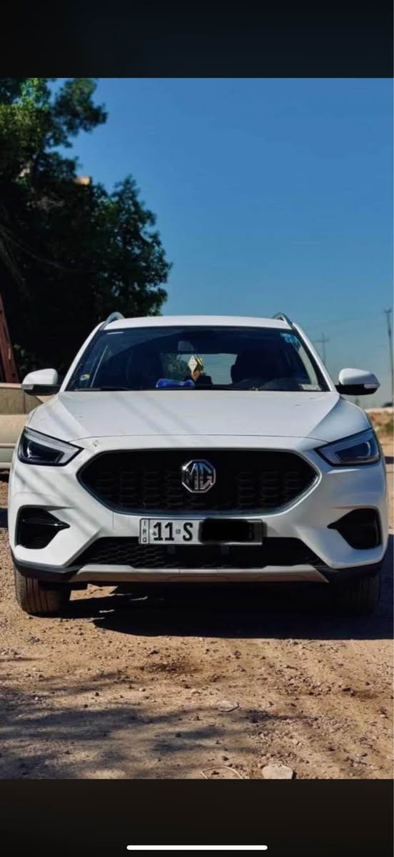 السلام عليكم للبيع او المراوس 
Mg zs موديل 2023 داخل الضمان محرك 1500 تنفس طبيعي سياره فول مواصفات عدا الفتحة رقم بغداد ب اسمي سنويه وهزه جدد السياره ممفتوح بيها برغي فقط صيانات الشركة ماشيه 30 الف  مكفولة لا ضربه لا صبغ لا بارد لا شخوط رايدها ب 117 وبيها مجال مكاني بغداد الاعظميه *********** بغداد, العراق
