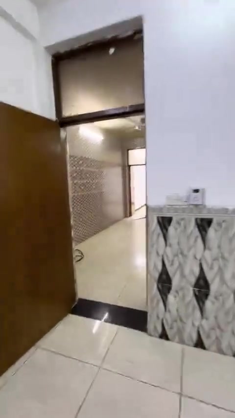 للإستفسار
 حسين جعفر:***********
علي جعفر:***********

