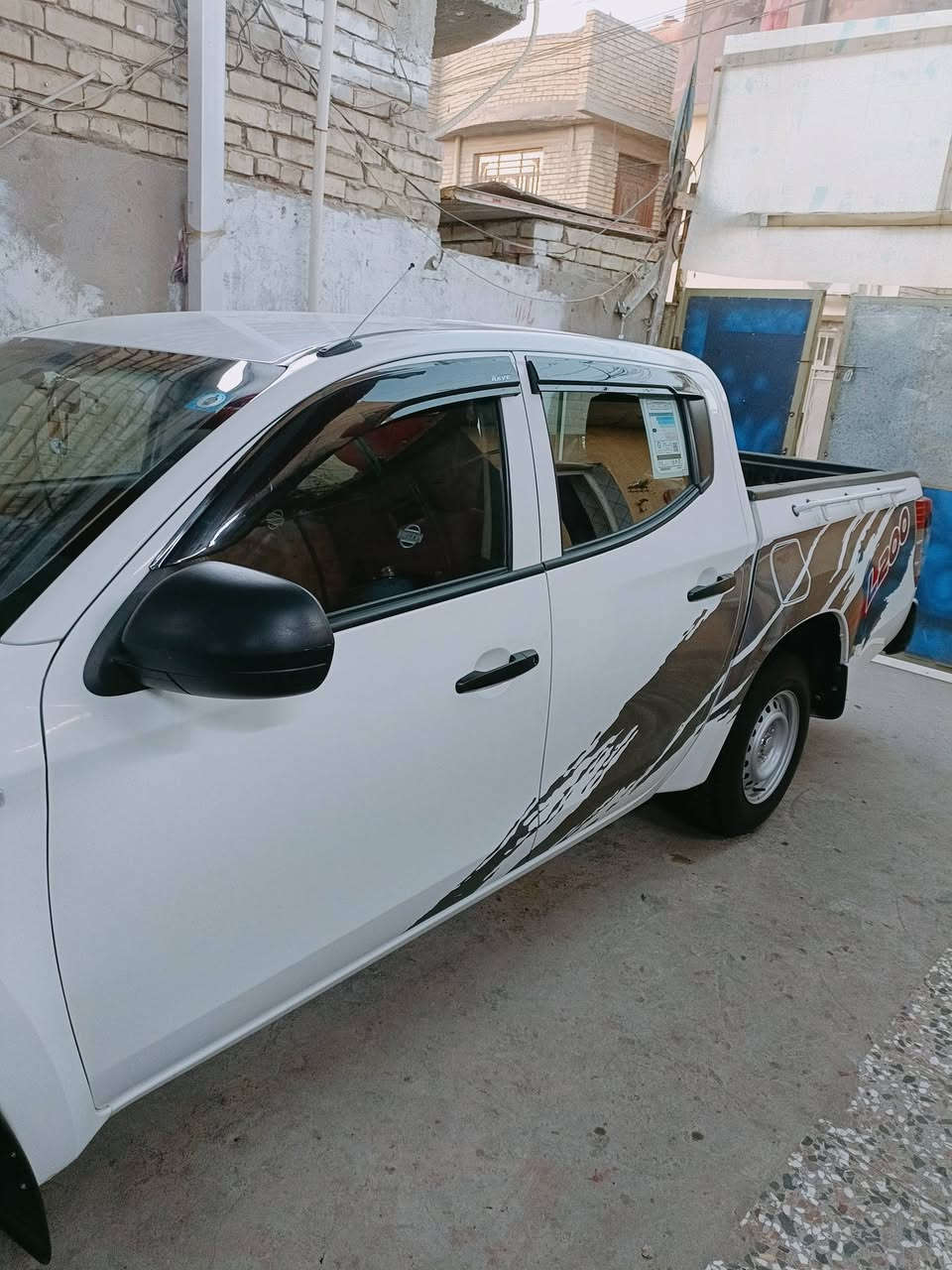 سلام عليكم بيكم ميسيبوشي للبيع موديل 22 ناصيه بسمي تحويل ثاني يوم ماشي 50الف سياره نضيفه تخم تاير  كلشي جديد سعر 150 أو يرهم مراوس فورويل وينطي فرق مكان سياره بغداد البلديات ***********
