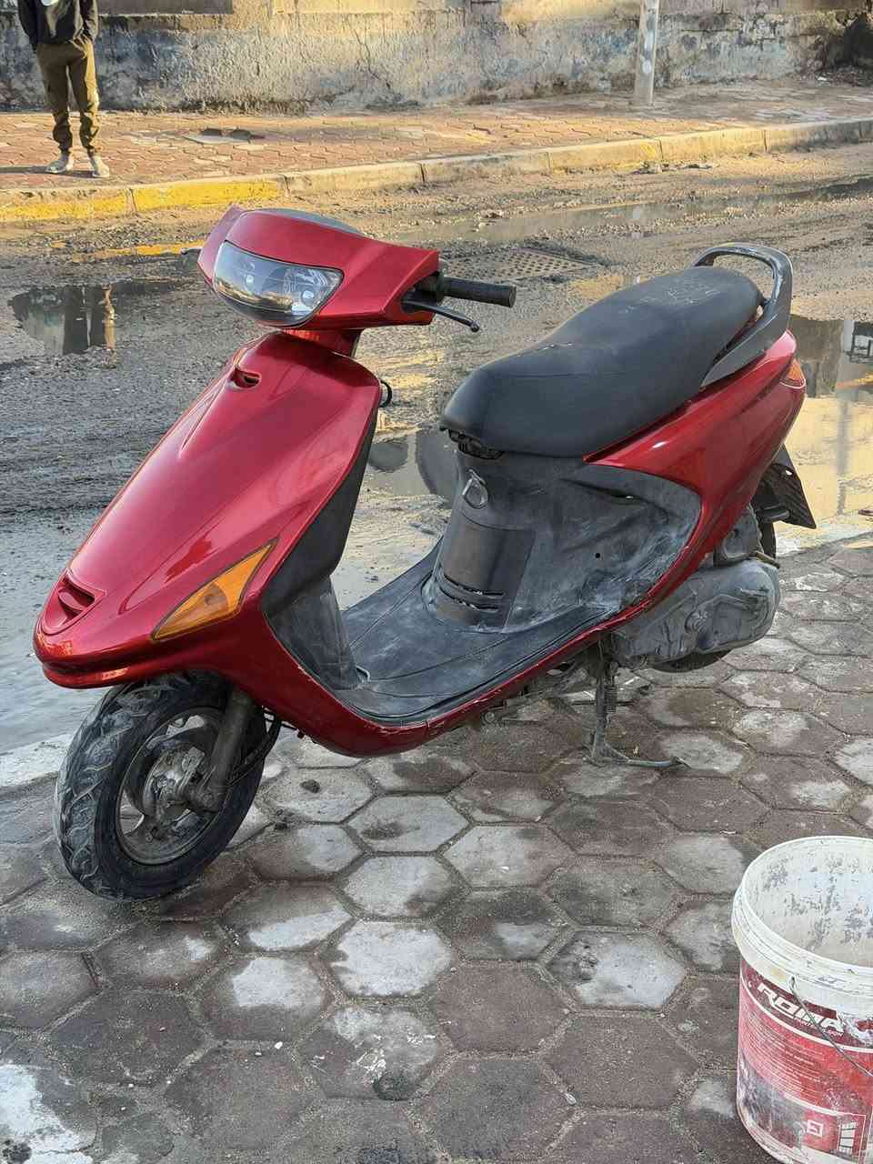 السلام عليكم فراشه للبيع فول نضافه شرط محرك مامفتوح شرط نقص مابيه برغي لايتات اشاير كله فول المكان البصره حي الزيتون السعر ٧٠٠       الاتصال ***********واتساب ***********
