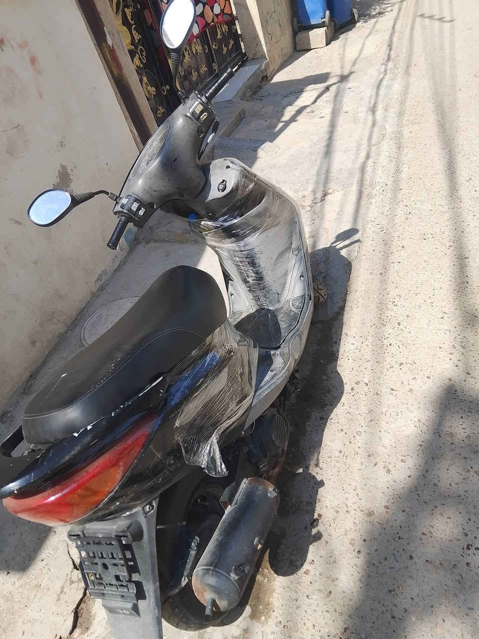 سلام عليكم دراجه بريز دراجه نكره سلف وكلشي كهربائيات     شغاله بيهه صوت لو بلكلج لو تفيلس السعر 500قفل ***********
