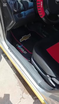 افيو • ٢٠٠٨ • رقم صلاح الدين