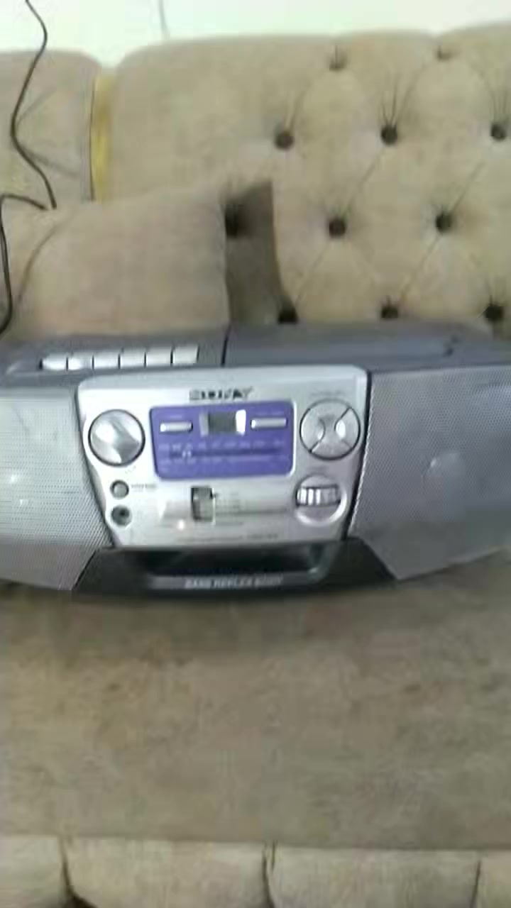 انتيكات لمحبين وهواه الانتيكات الصوتيه.. دزلي صوره واجاوبك بالسعر.. التفاصيل بالفيديو.. *********** يوجد توصيل
