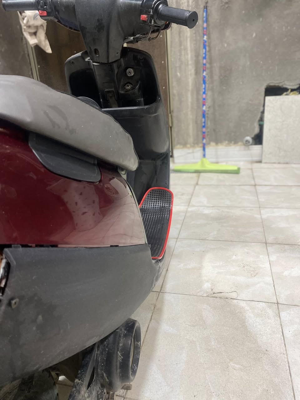 دراجه بترا للبيع خطين شغاله بس عوزه ربط مال كهربائيات ولباقي كله شغال سلفه شغال دراجه مفتوحه مكاني ناصريه***********
