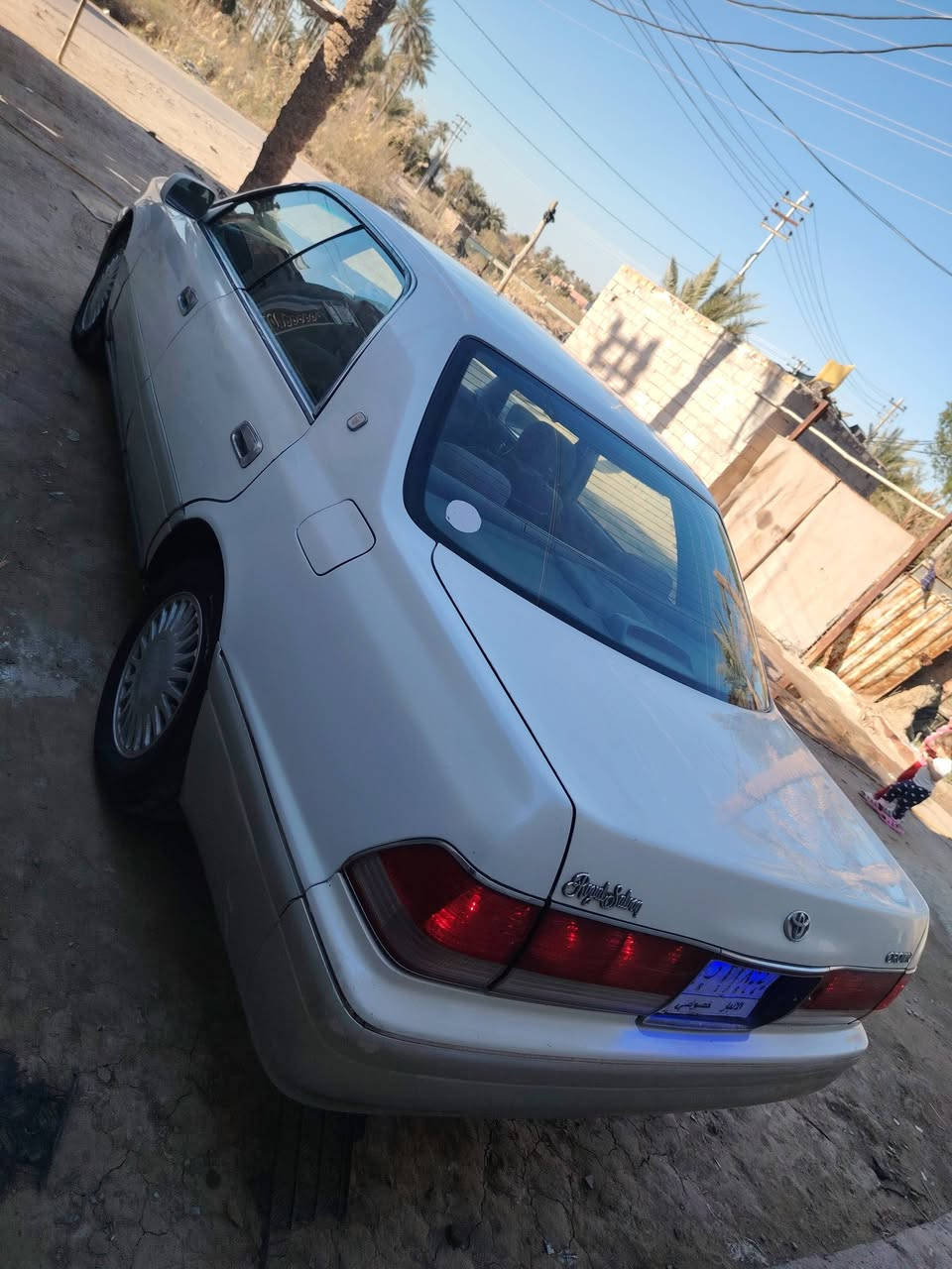 سلام عليكم لبيع راس ثور فلات رقم انبار بسمي الماني اشوكت متريد ادورلك مكينه 3000 كير مكفولات  فيشتين تبريد ثلج دحدديه جديده تخم تاير جديد بيه ضربه بل جملق الايمن مكفوله من كصه والنقل جثه السعر 85 او بيه مجال رقم صاحب السيارة ***********
مكان نجف شارع الحولي بحر رقم العمود 192
