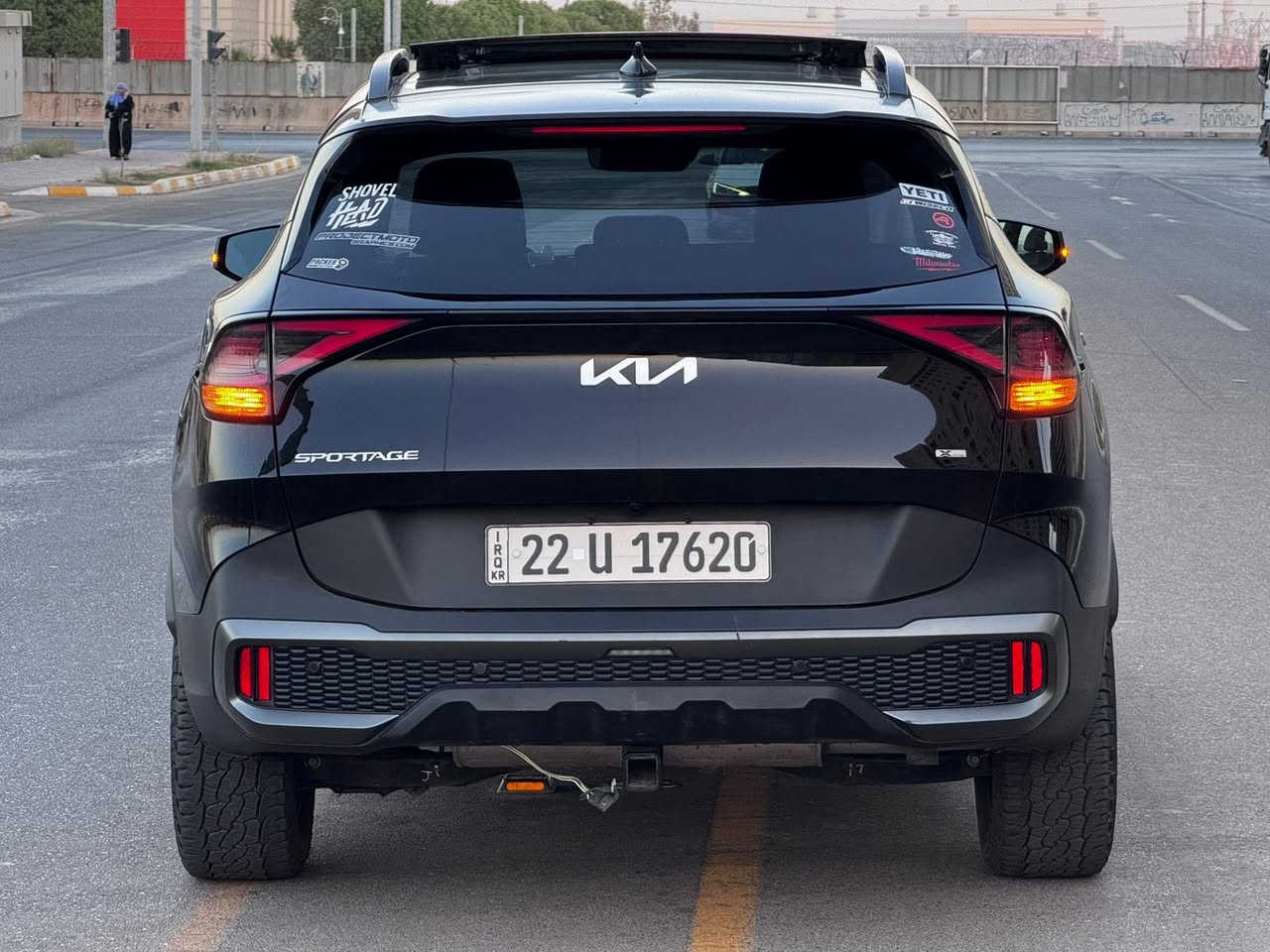 سبورتج 2023 Xline فول الشكل الجديد  
.( بدون صبغ فقط الدعاميه) 
السعر ٢٠٩ 
رقم اربيل بأسم شركة وكالة او تحويل  .. ￼
وارد امريكي وصور الحادث 
مرفقة مع الصور بدون ايرباك وسونار منشور 
المواصفات : ￼￼

بصمة 
بانوراما 
جنطة كهرباء 
تشغيل عن بعد 
شاشة ديجتال 
كرسي جلد كهرباء تدفئة
فور ويل 
 اطفاء ذاتي 
 شاحن وايرليس 
 هندبريك دكمة 
 حساسات 
 قطعتين تبريد 
مود درايف
  LED امامي وخلفي 
 محرك 2500 
 مانع انحدار  اوتو هولد  مانع انزلاق 
 رادار امامي / رادار جانبي ..

المكان بغداد زيونه
***********
***********
