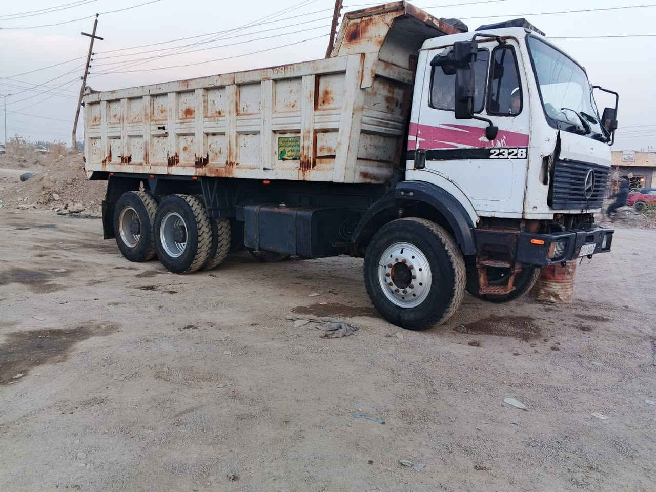 سلام عليكم كرواتي موديل ٩١ مكينه ٣٠ لاصرف ولا تبخير مجموعه جيف كير ١٥١ تخم تاير سنويه بسمي ماصاقطه السعر ٣٧٠ ورقه او بيه مجال مكان السياره بغداد ابو غريب رقم الموبايل *********** قم السياره بغداد انكليزي
