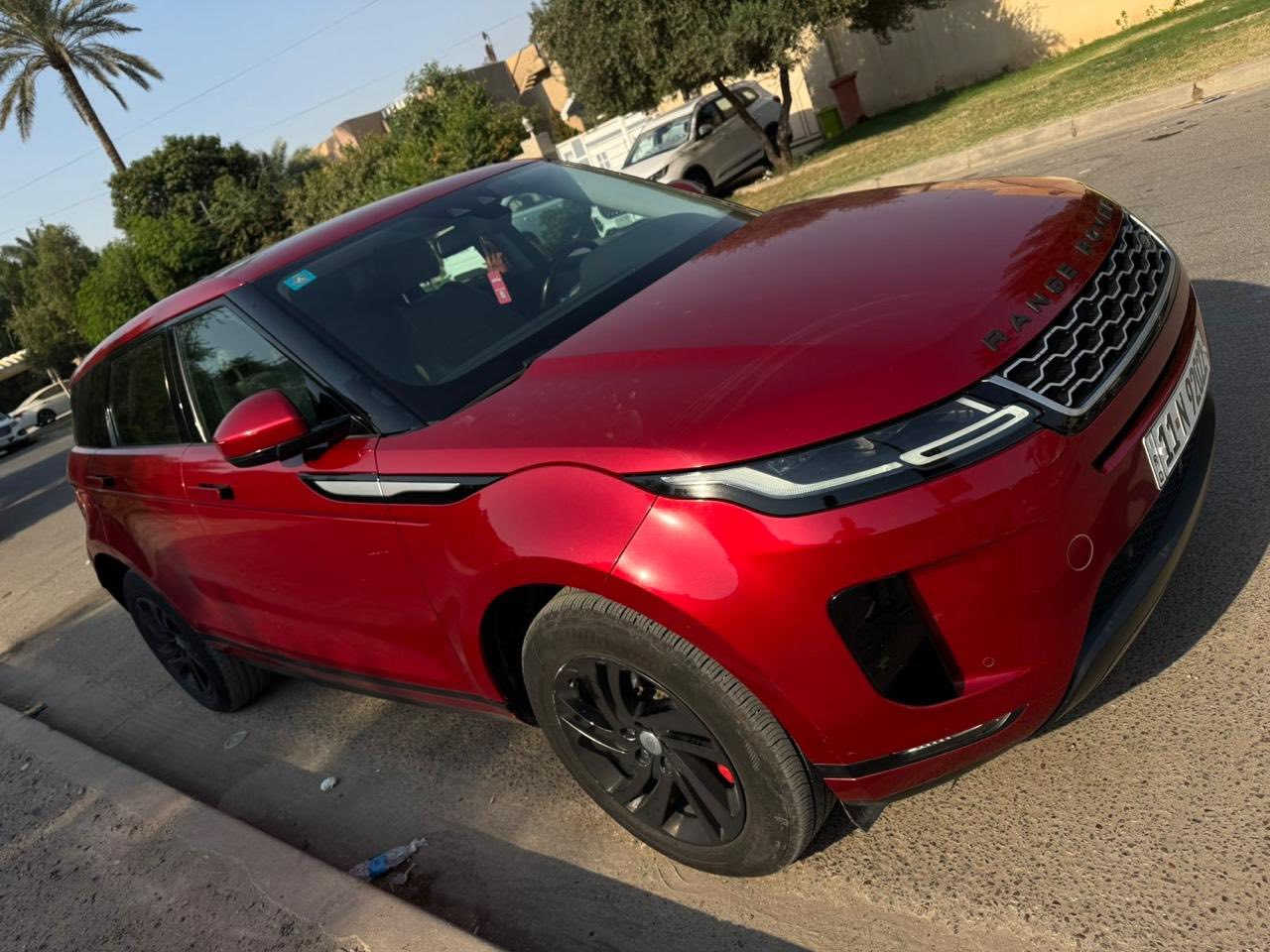 رانج ايفوك
٢٠٢٠ 
وكاله سردار 
رقم بغداد 
ماشيه ٤٨ الف كيلو
مكانها اليرموك
***********
