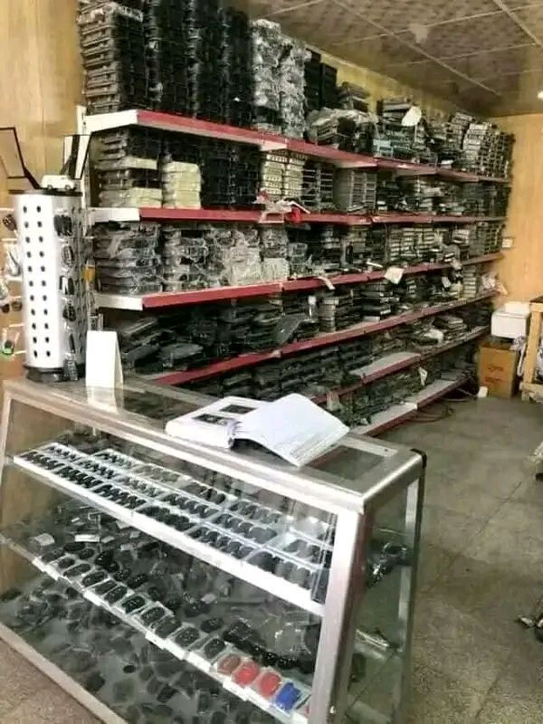 عقول السيارات كافه
اذا تحتاجنا 
 ا اتصل على الرقم
***********
حي الامانه مقابل تربية الرصافه 3 مابين تقاطع شارع الفلاح وتقاطع الداخل قريب على معارض الحبيبيه
