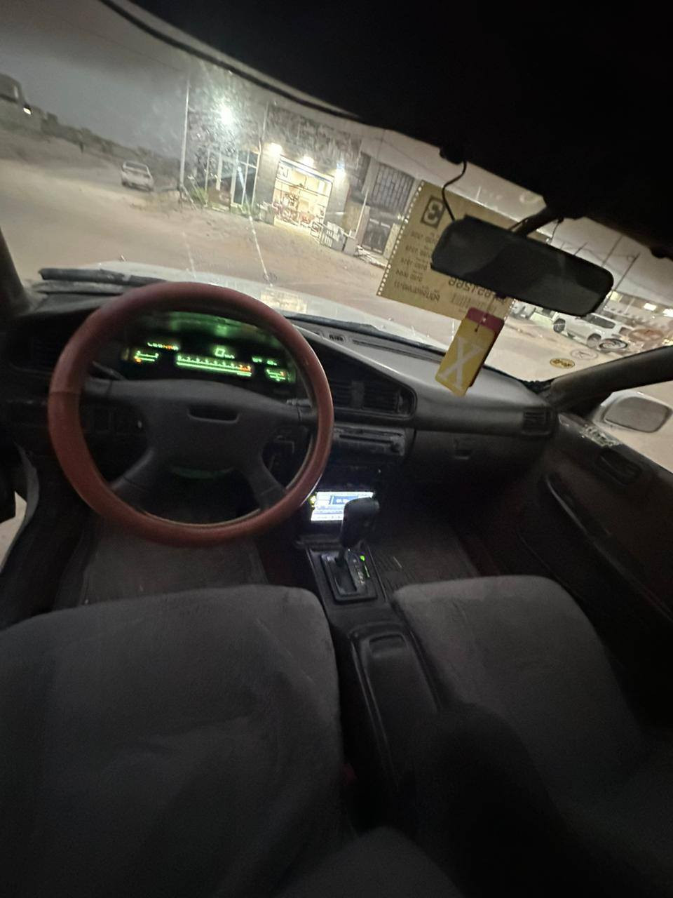 السلام عليكم مارك موديل 90 مقفوله كص نقل جثه حتى من الضربه مقفوله ماكينه اثنين ونص جديده وكير واكسين جدد جام كهرباء كله صاعد نازل رقم بابل سنويه لل 26 نهايتها مشروع وطني باي محافظه تتحول سياره جاهزه مال واحد جناي مكاني نجف السعر 34 وبيها مجال الرقم ***********
