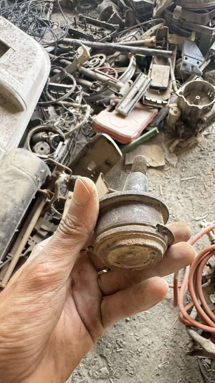 متوفر اغراض دوج افنجر كلمن وسعره التواصل خاص او على الرقم *********** مكان كربلاء
