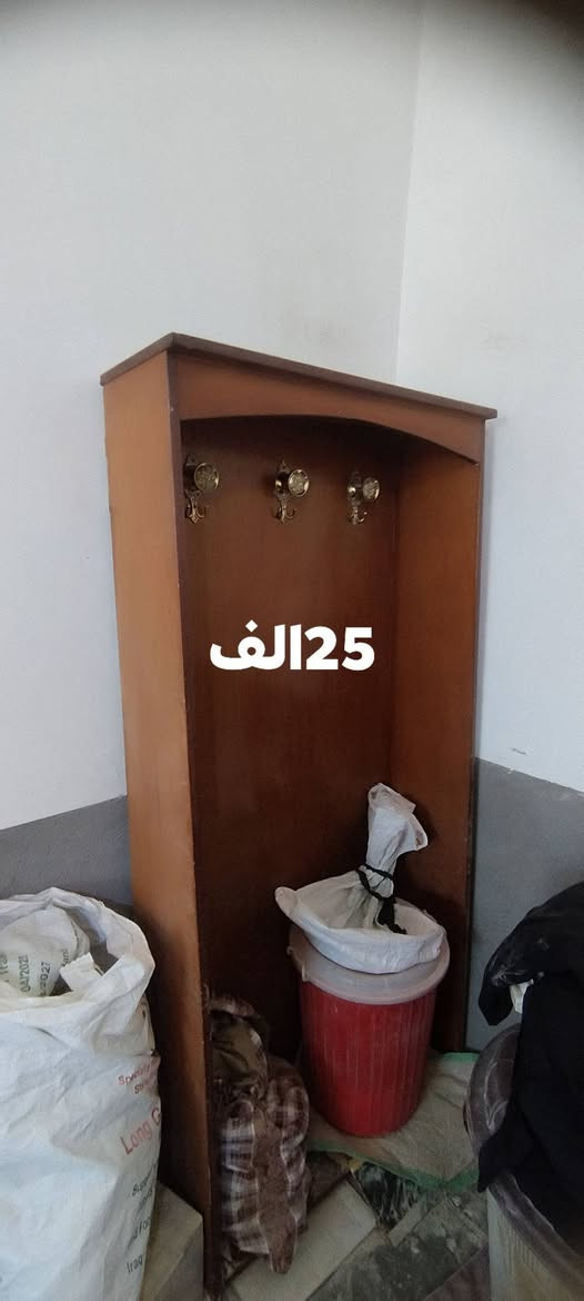 للبيع.
بوفيتين  

وزاويه اسعارهن مكتوبه عليهن  وبيهن مجال بسيط


**إذا كنت صاحب هذا الإعلان وتريد حذفه لأي سبب، رجاءا أرسل رسالة إلى الدعم الفني**